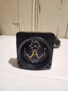Cirrus Fuel Qty Indicator - 13557-001